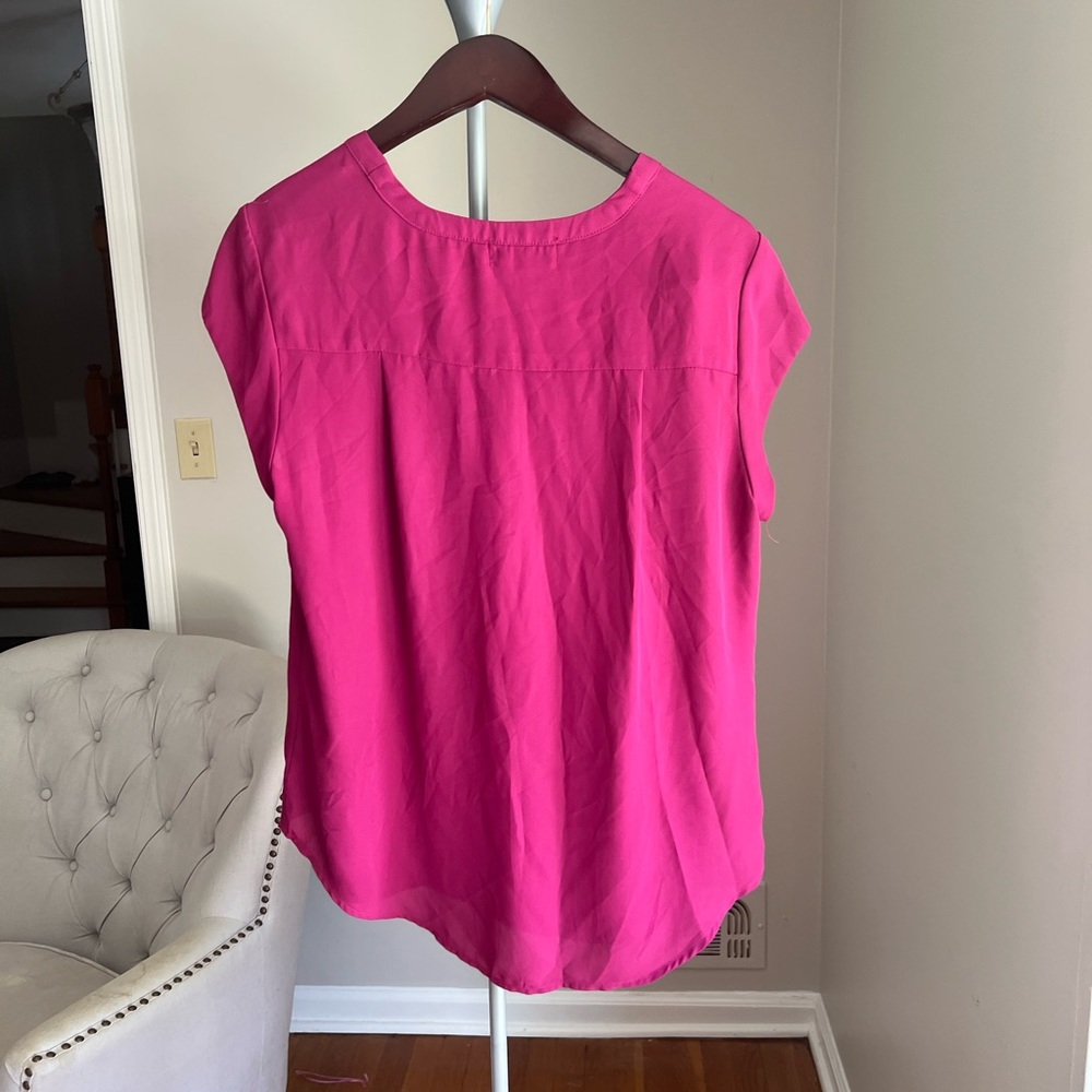Pink blouse - Picture 3 of 3